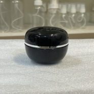 ظرف کرم30گرم  درب مشکي